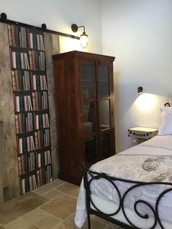 Hotel Mas De Nonin St Remy De Provence Noves Gasthof